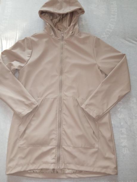 Prechodná vetrovka, gate,38