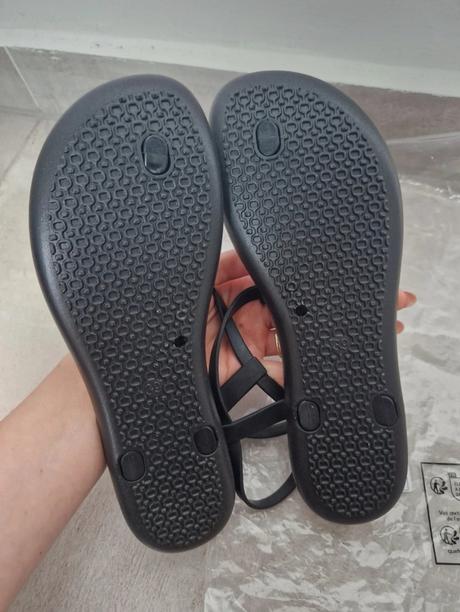 Čierne sandále, 38