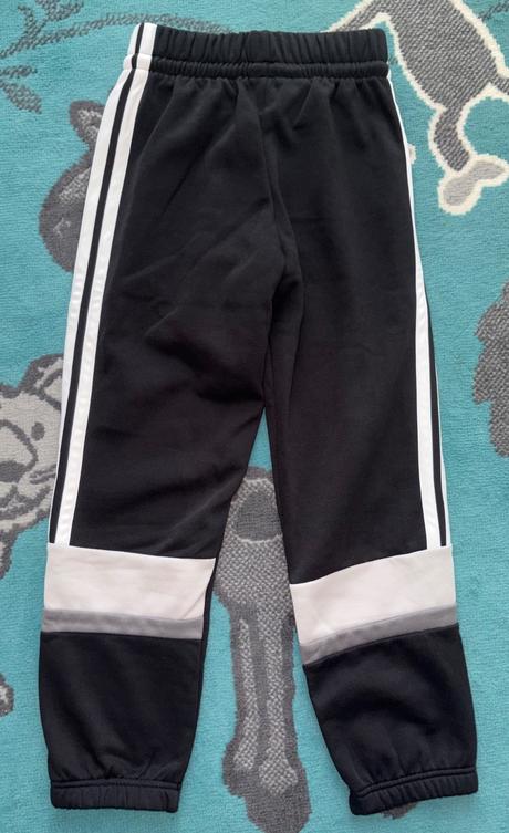 Tepláky adidas v.140 s visačkou, adidas,140