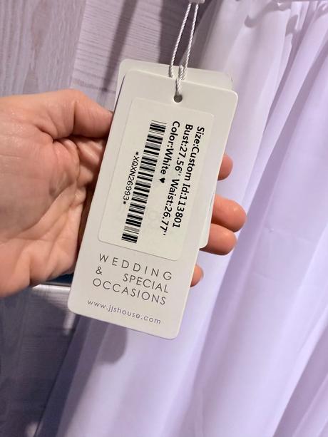 Šaty na 1. sväté prijimanie, 140