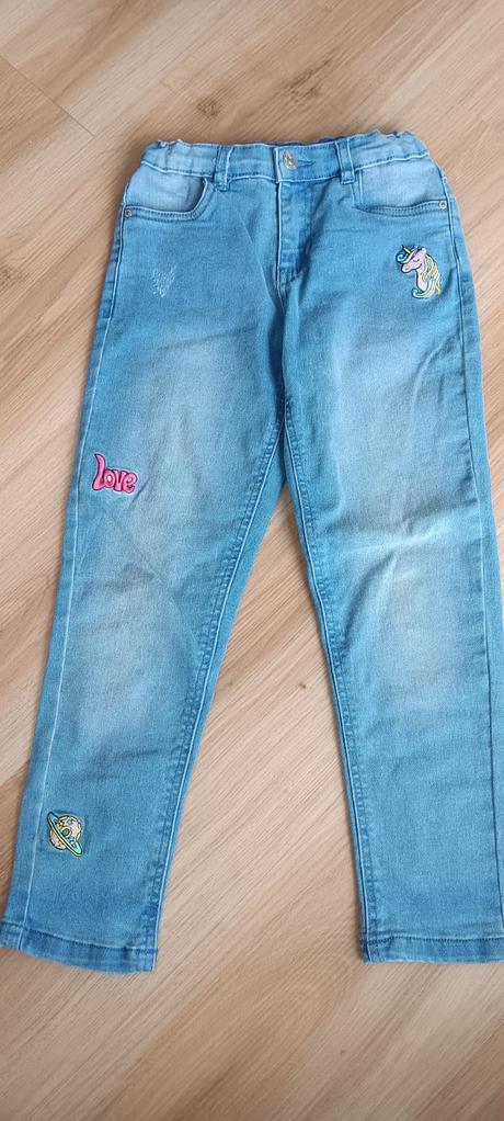 Pohodlné rifle, sinsay,122