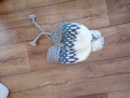 Strikovana ciapka so siltom, 110