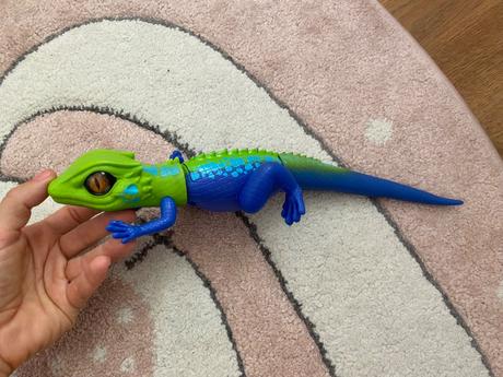 Robojasterica / robo alive jašterica, 