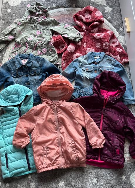 Dievčenské prechodné bundy, 98