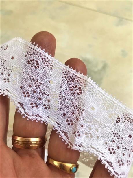 Zbytok čipky 2 ks - 7 metrov, 