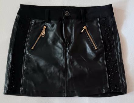 Krátka koženková sukňa, s