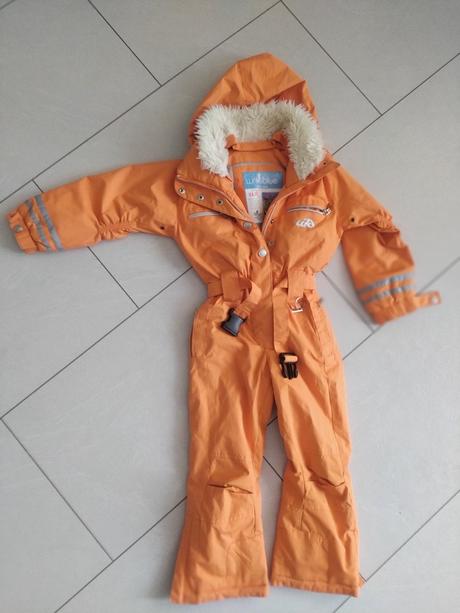 Zimný overal, 98