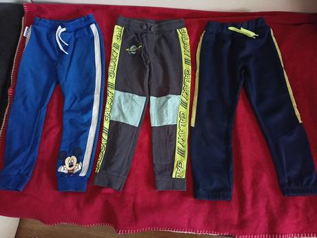 Tepláky veľ. 116, 116