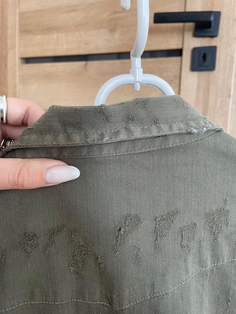 Khaki roztrhaná košeľa pánska, zara,m
