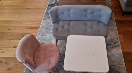 Dizajnový nábytok somebunny,