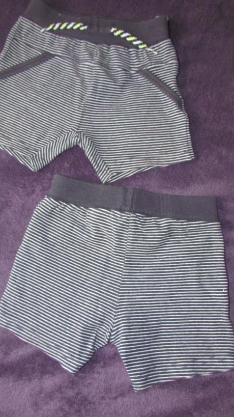 Krátke nohavice pre dvojičky 74, 74