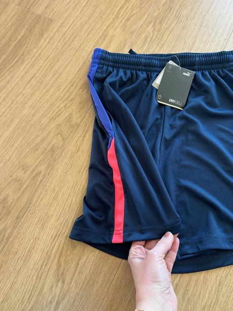 Nový futbalový komplet puma, puma,s