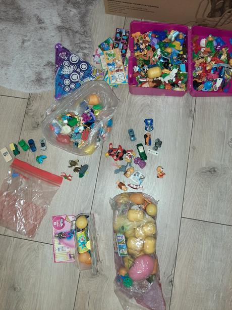 Zbierka kinderiek, retro, 