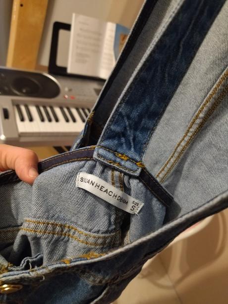 Riflova sukňa na traky, s