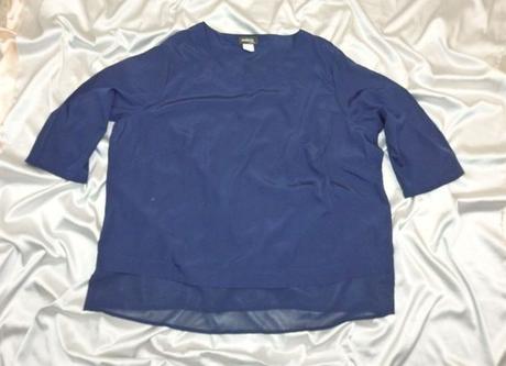 Kvalitná tmavomodrá tunika, 54
