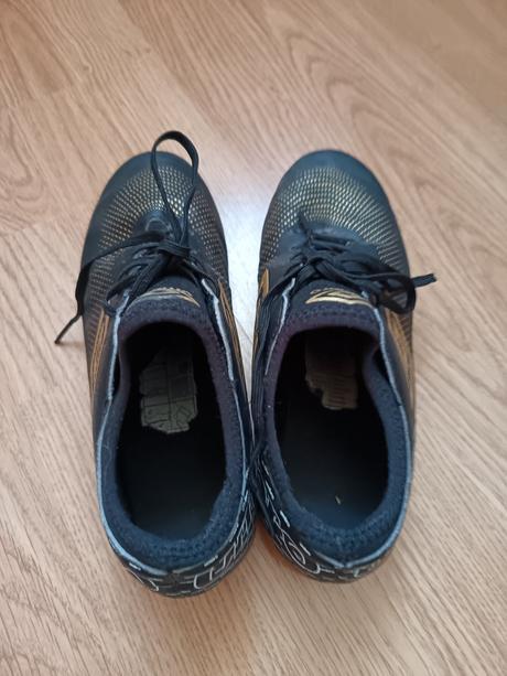 Halovky 36,5, umbro,36