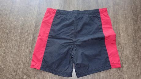 Krátke nohavice, 128