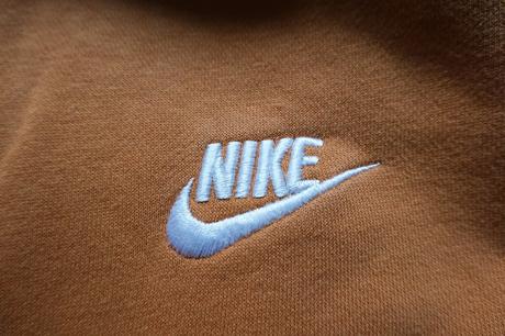 Mäkké tepláky nike, nike,m
