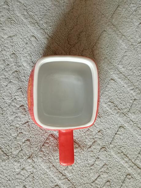 Retro hrnček vitana, 