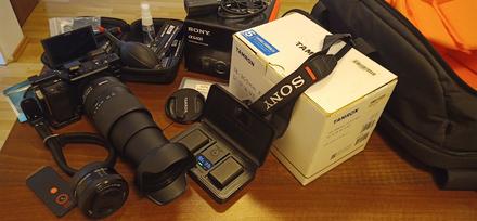 Sony a6400 + tamron 18-300mm + 16-50 oss + doplnky, sony