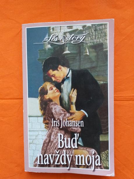 Kniha buď navždy moja,