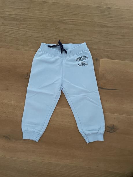 Tepláky, baby club,86