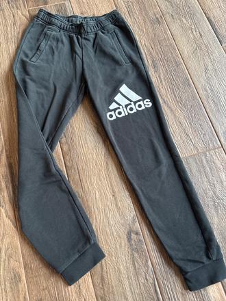Tepláky, adidas,152