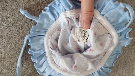 Šaty s klobúčikom, richelieu,68