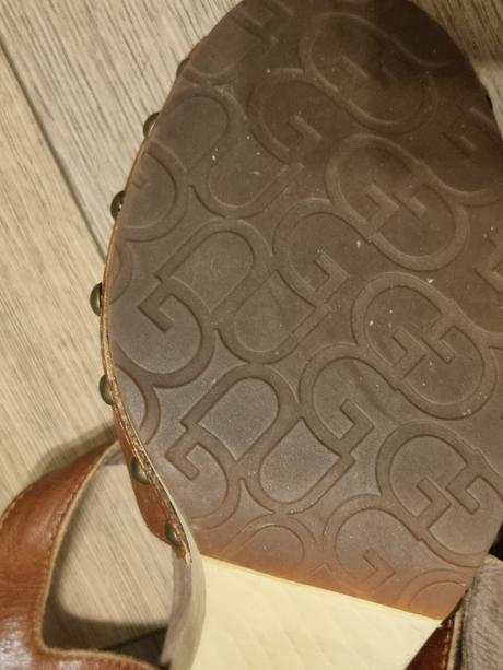 Kožené drevákové sandále ugg veľ.37, 37