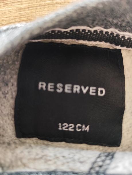 Mikiny reserved 122, reserved,122