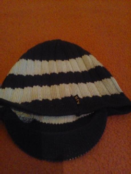 Tenšia čiapka, 140