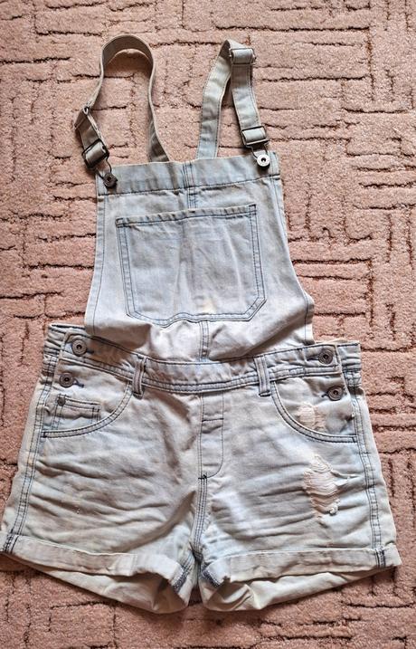 Kratasy na traky, 164