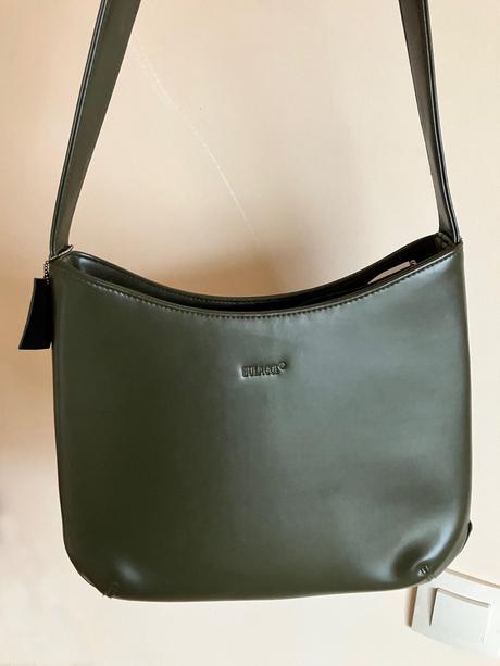 Značková kabela bulaggi, 