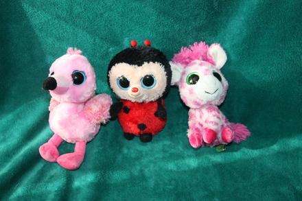 3x zvieratko s velkymi ockami,