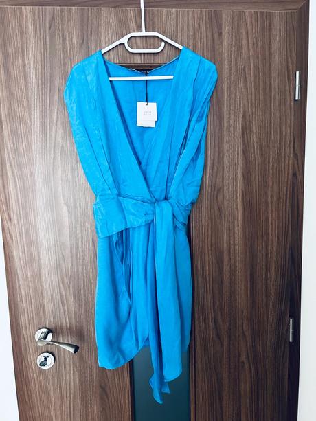 Krásne padavé šaty značky zara, nové s visačkou, zara,m
