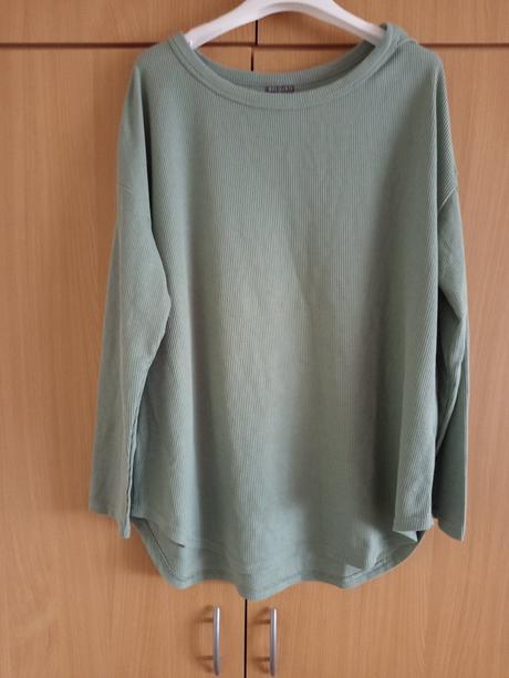 Zelený pulovrik, xxl