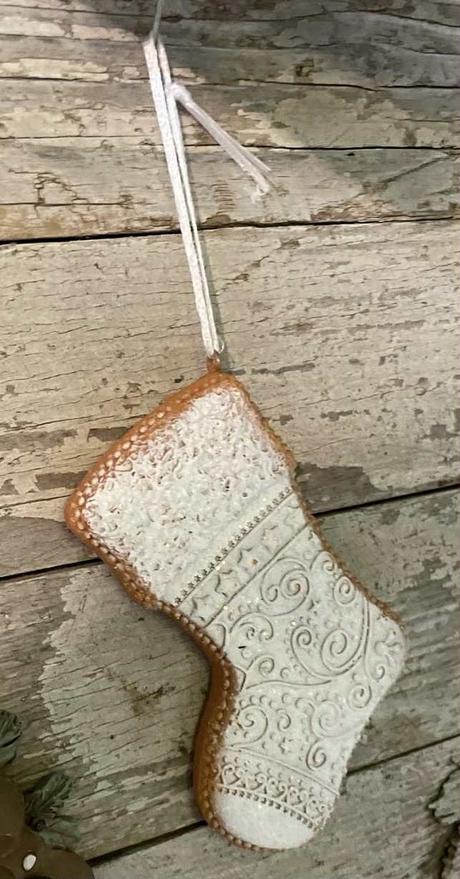 Medovník čižmička - perník s bielou polevou 1 ks, 