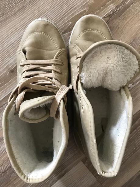 Topánky /tenisky darujem len k nákupu, 39