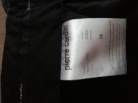 Oblek pierre cardin, 24