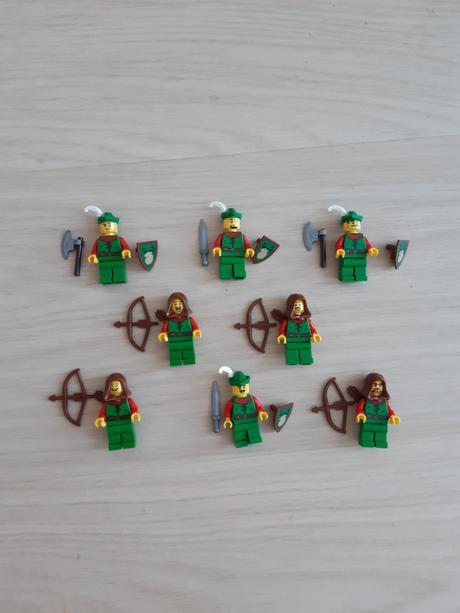 Predám lego mix figúrok forestman/obyvateľov lesa,