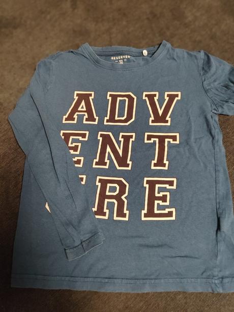 Tricko, reserved,140