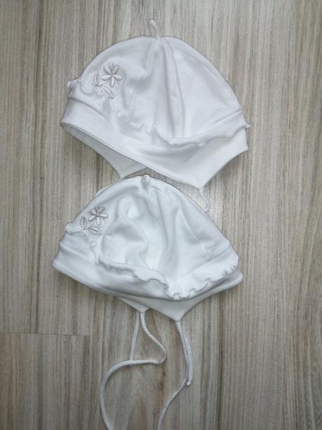 Biela čiapočka č. 62, 62