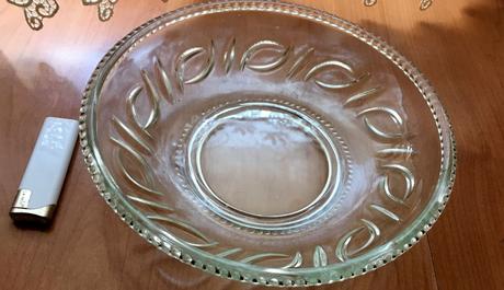 Veľká sklenená tácka, 