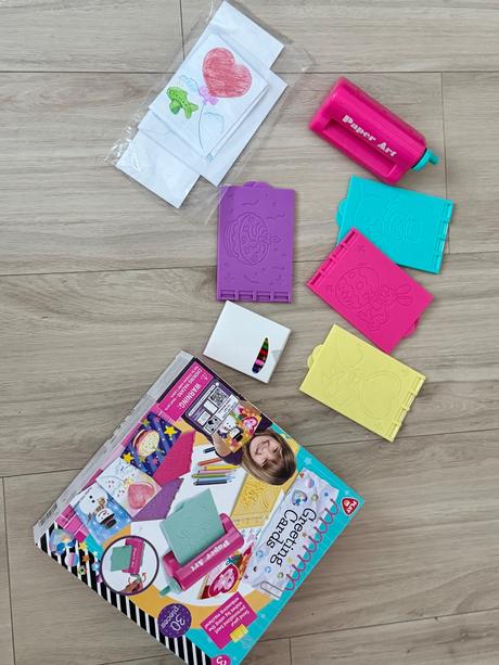 Vyrabanie pozdravnych kariet, 