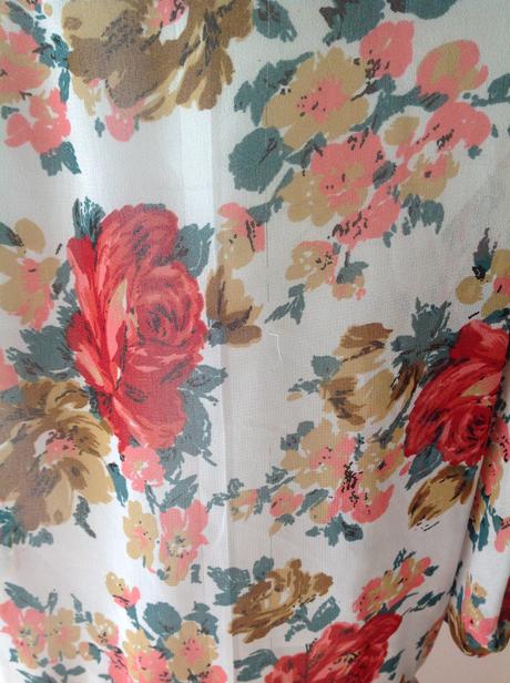 Kvetovaný top influence /50, 40