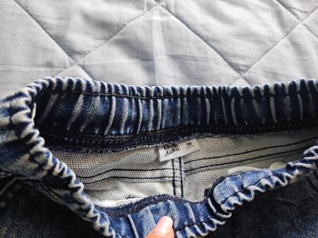 Elastické riflové bermudy, 116