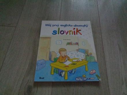 Kniha môj prvý aj-sj slovník,