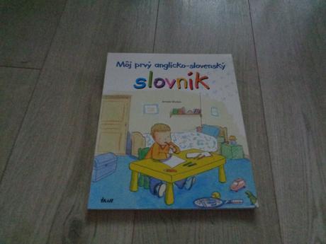Kniha môj prvý aj-sj slovník,