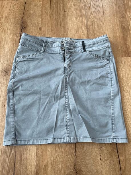 Damska sukna, timeout,38