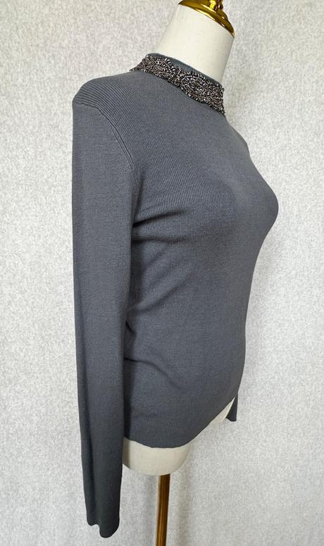 Luxusný pulóver s gorálikovým golierom, m